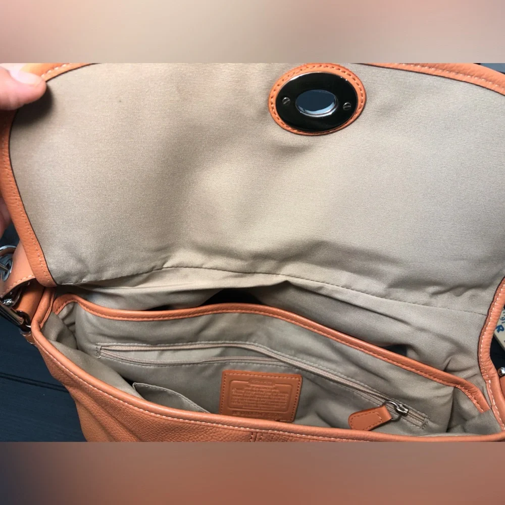 Coach Pebbled Leather Crossbody Shoulder Bag in Camel/Tan